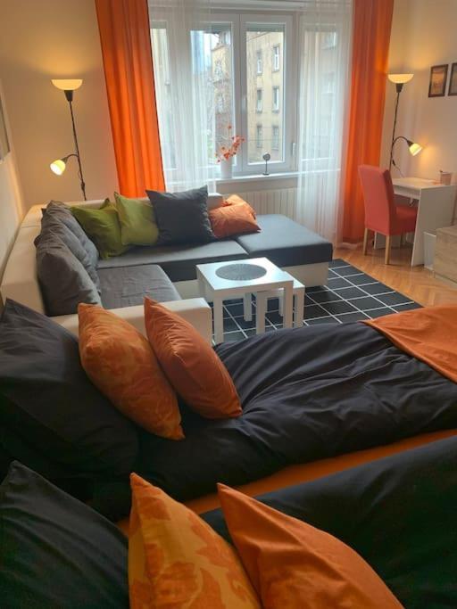 זאגרב Apartment Near The Home Of Croatian Artists מראה חיצוני תמונה