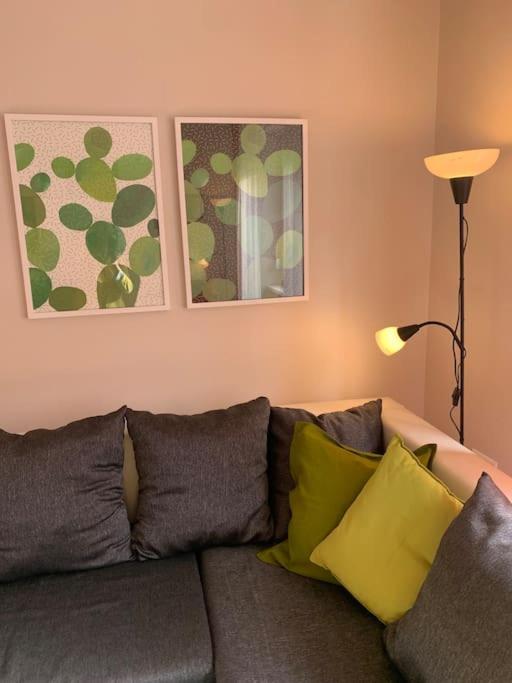 זאגרב Apartment Near The Home Of Croatian Artists מראה חיצוני תמונה