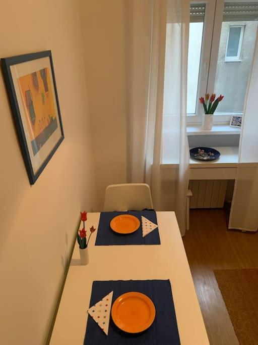 זאגרב Apartment Near The Home Of Croatian Artists מראה חיצוני תמונה
